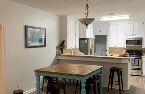 Chauvin House | Shrimp season and fishing time. Labor Day weekend is available