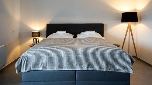 Siegen House | Si-View Doppelzimmer mit Balkon Zimmer 1 - Hotel