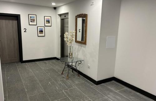 North Finchley Apartment | Sia Court, Flat 5