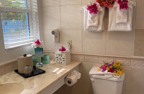 Grace Bay Hotel | Sibonné Beach Hotel