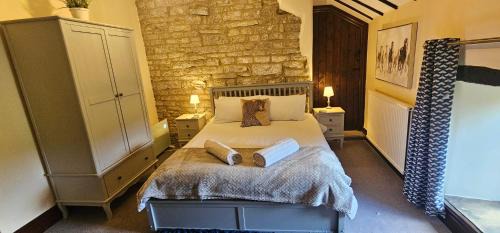 Monyash House | Sienna Cottage