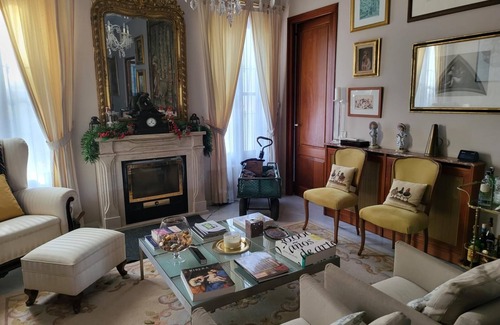 Manises Villa | Siente el alma de España en Villa Paula