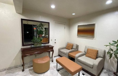 South el Monte Hotel | Sierra Inn