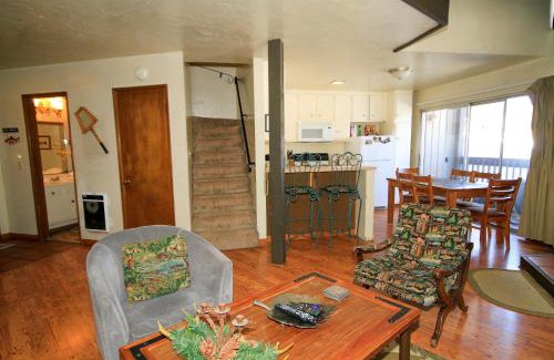 Mammoth Lakes House | Sierra Park Villas #16