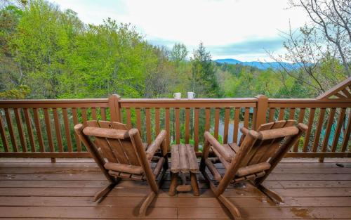 Black Bear Falls Villa | Siesta Ridge