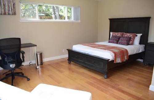 Midtown House | Silicon Valley Palo Alto Stanford Prime Location