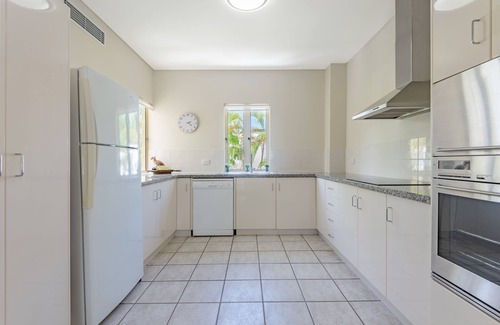 Port Douglas Apartment | Silkari Reflections of Port Douglas