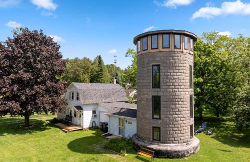 Fish Creek House | Silo Guest House by Simple Life Rentals