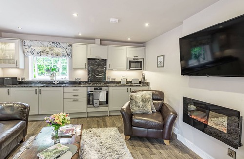 Louth House | Silvadale Cottage
