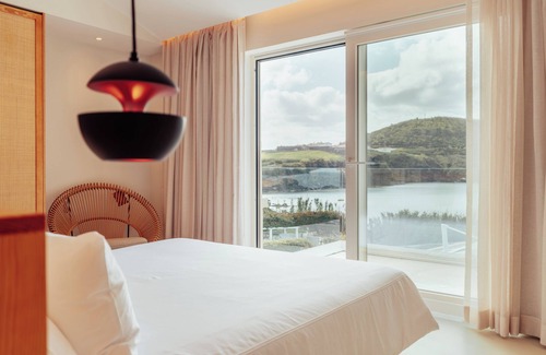 Angra do Heroismo Bed & Breakfast | Silveira Bay Lounge Retreat