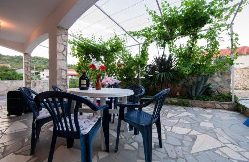 Rukavac Apartment | Silver Beach Apartments Vis
