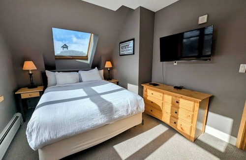 River Run Hotel | Silver Mill 8311