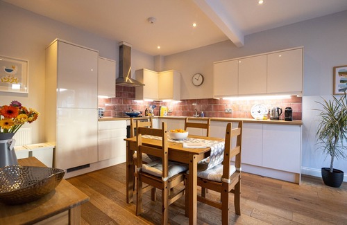 Meads House | Silverdale Mews