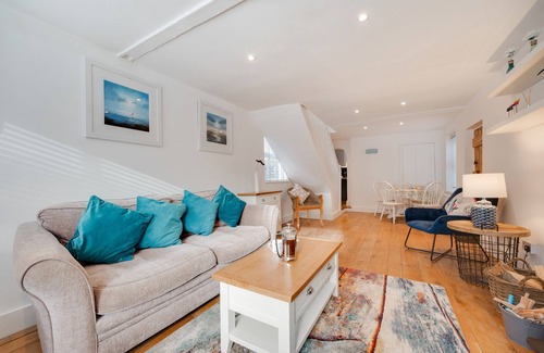 East Runton House | Silvergate Cottage - Two Bedroom House, Sleeps 3
