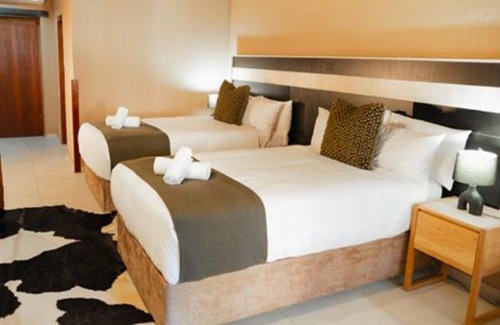 Tshwane Hotel | Silverlakes Farm Hotel