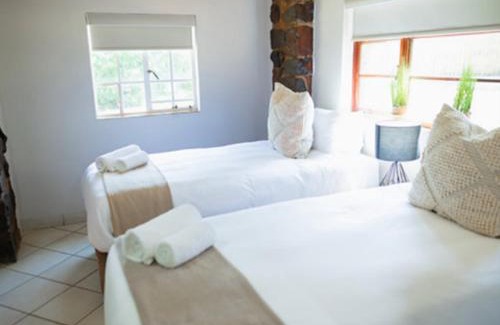 Tshwane Hotel | Silverlakes Farm Hotel