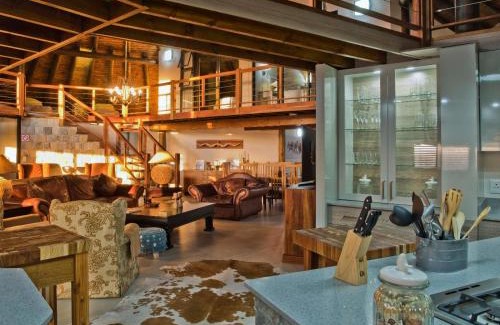 Madakana Cabin | Silverstreams Lodge, Villas & Cottages, Oribi Gorge