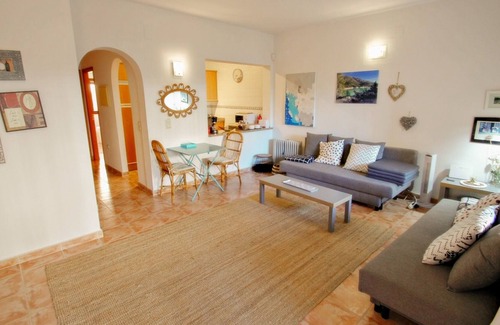 Lliber Apartment | Simone - modern Mediterranean style townhouse in Llíber