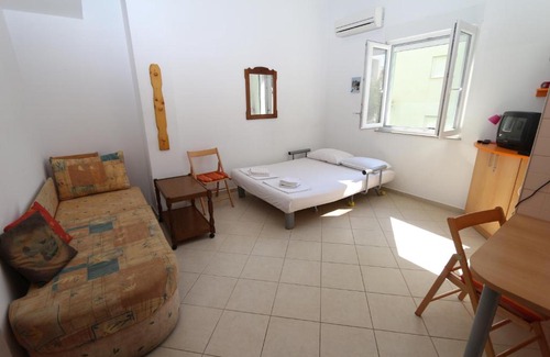 Istok Apartment | Simple Studio Dugis