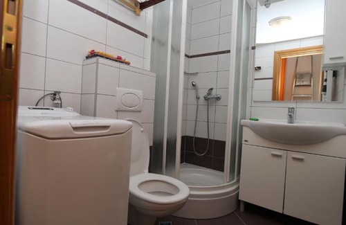 Istok Apartment | Simple Studio Dugis