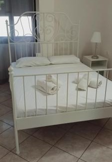 Psakoudia Apartment | Simplicity at Iris Accommodation