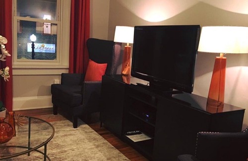 Hampton Apartment | Simply Panache Place B
