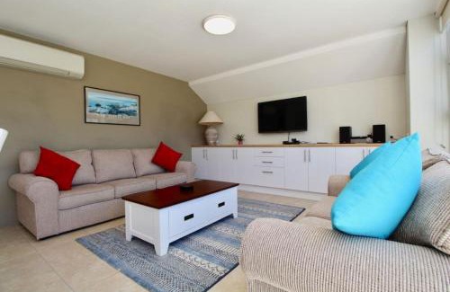 Huskisson Apartment | Simply The Best, Couple Getaway in Huskisson