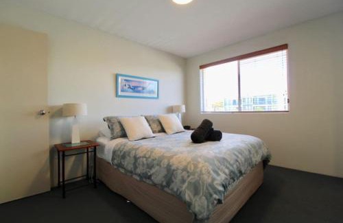 Huskisson Apartment | Simply The Best, Couple Getaway in Huskisson