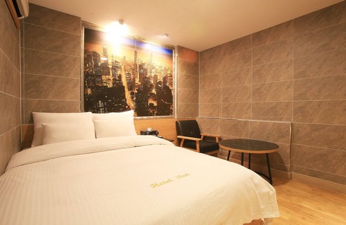 Sinchon-dong Hotel | Sinchon Rui