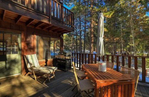 Zephyr Cove House | Singing Pines in Marla Bay - Walk to Lake