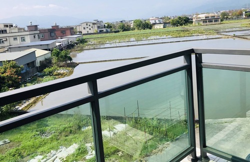 Yuanshan House | Single Eyelid Hostel