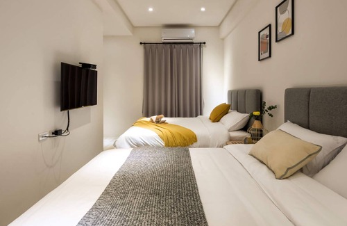 Yuanshan House | Single Eyelid Hostel