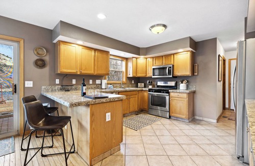 Gypsum House | Single Family Home - Riverfront - Private Hot Tub - Fishing/Rafting/OHV/Skiing!