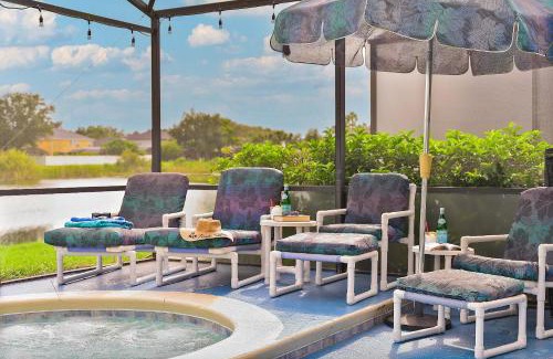 Four Corners House | Single-Level Home w Heated Pool & 9MI to Disney