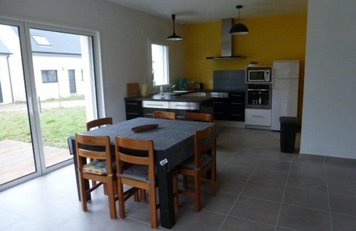 Kervoyal Apartment | Single storey house 6 people. in KERVOYAL