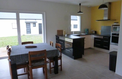 Kervoyal Apartment | Single storey house 6 people. in KERVOYAL