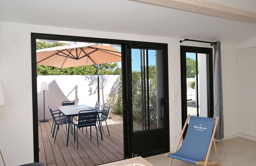 Saint Vivien House | Single-story house with private parking and air conditioning