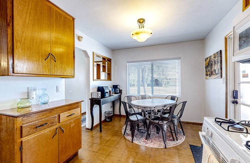 Cavalier Vista House | Single-story house in central locale with enclosed yard, grill, patio, & AC