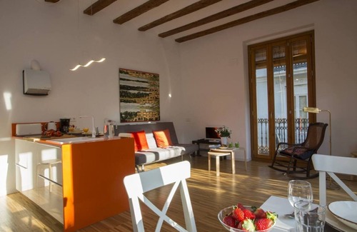 Ciutat Vella Apartment | Singular Stays El Balcon de Manet