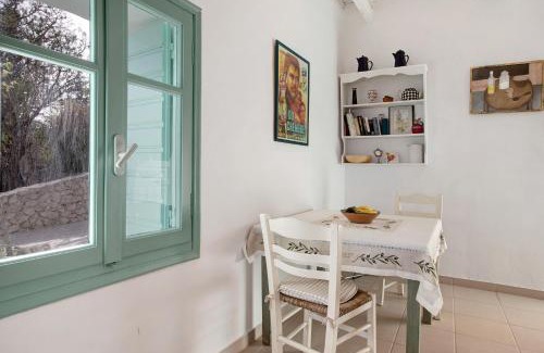 Korithi House | Sira Stonehouse l