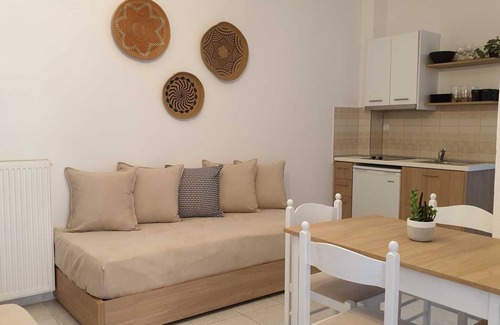 Sivota House | Sivotahomes-family
