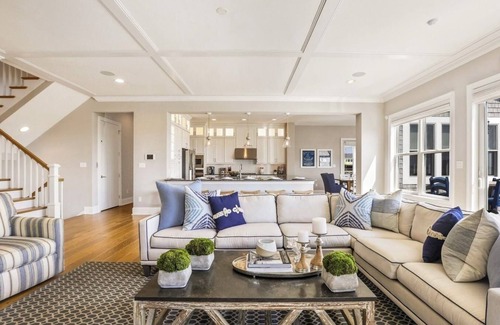 Long Neck House | Six bedroom home in the amenity filled Peninsula community!
