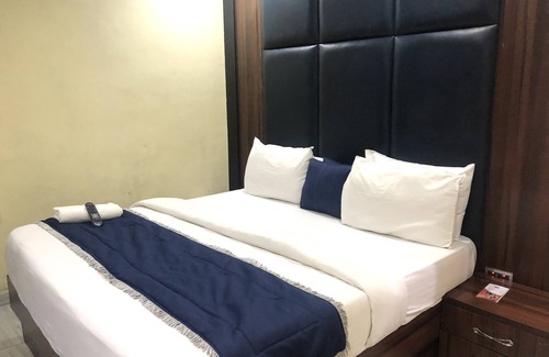 Ikeja Hotel | Six Diamond Hotel