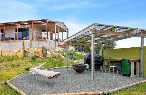 Dolphin Sands House | Six-Ten Shores