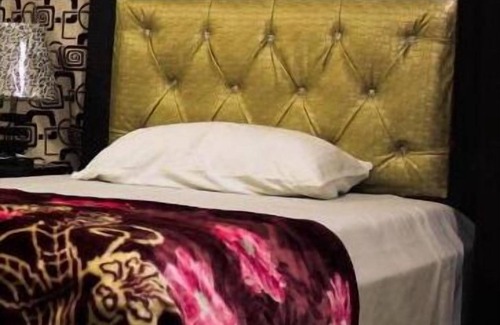 Karachi House | SK Travellers' Inn
