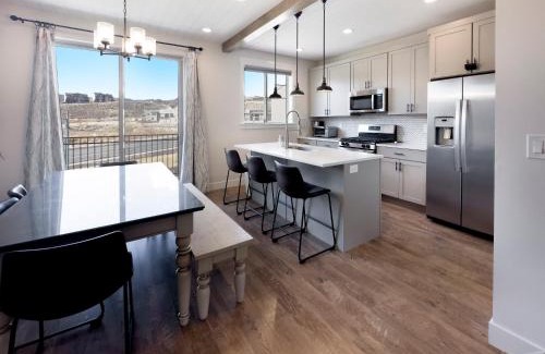 Park City House | Ski Haven Hideaway 15 Mins to Park City Slopes