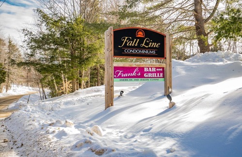 Sunday River Area Condo | Ski in/out Mountain facing Condo, sleeps 6, best spot on the Mountain!