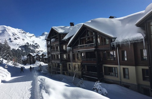 Saint-Sigismond Apartment | Ski in ski out apartment 1700 m Flaine Haute Savoie