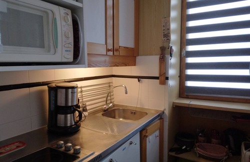 Macot-la-Plagne Apartment | Ski-in/ski-out apartment, 4 pers, balcony, pets allowed