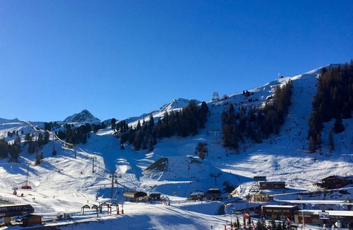 Macot-la-Plagne Apartment | Ski-in/ski-out apartment, 4 pers, balcony, pets allowed
